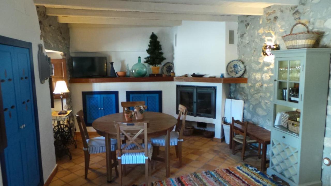 Vivienda Rural Fuente De Los Gusarapos Burunchel المظهر الخارجي الصورة