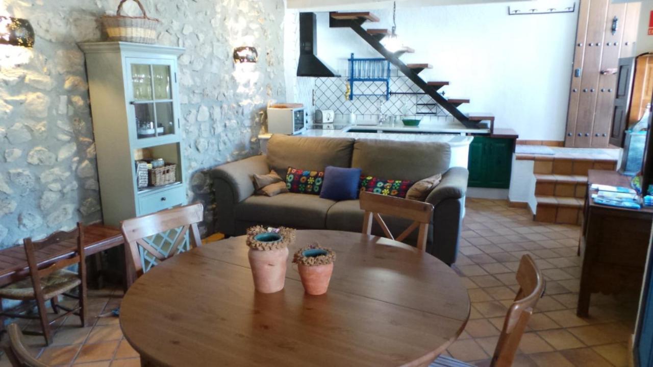 Vivienda Rural Fuente De Los Gusarapos Burunchel المظهر الخارجي الصورة